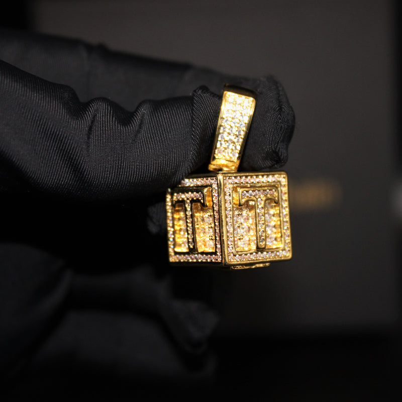 Iced Dice Box 26 English Alphabet Pendant Crazycoolchain